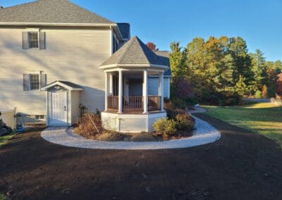 Walkway outside the nook of a home - hardscapes bedford nh