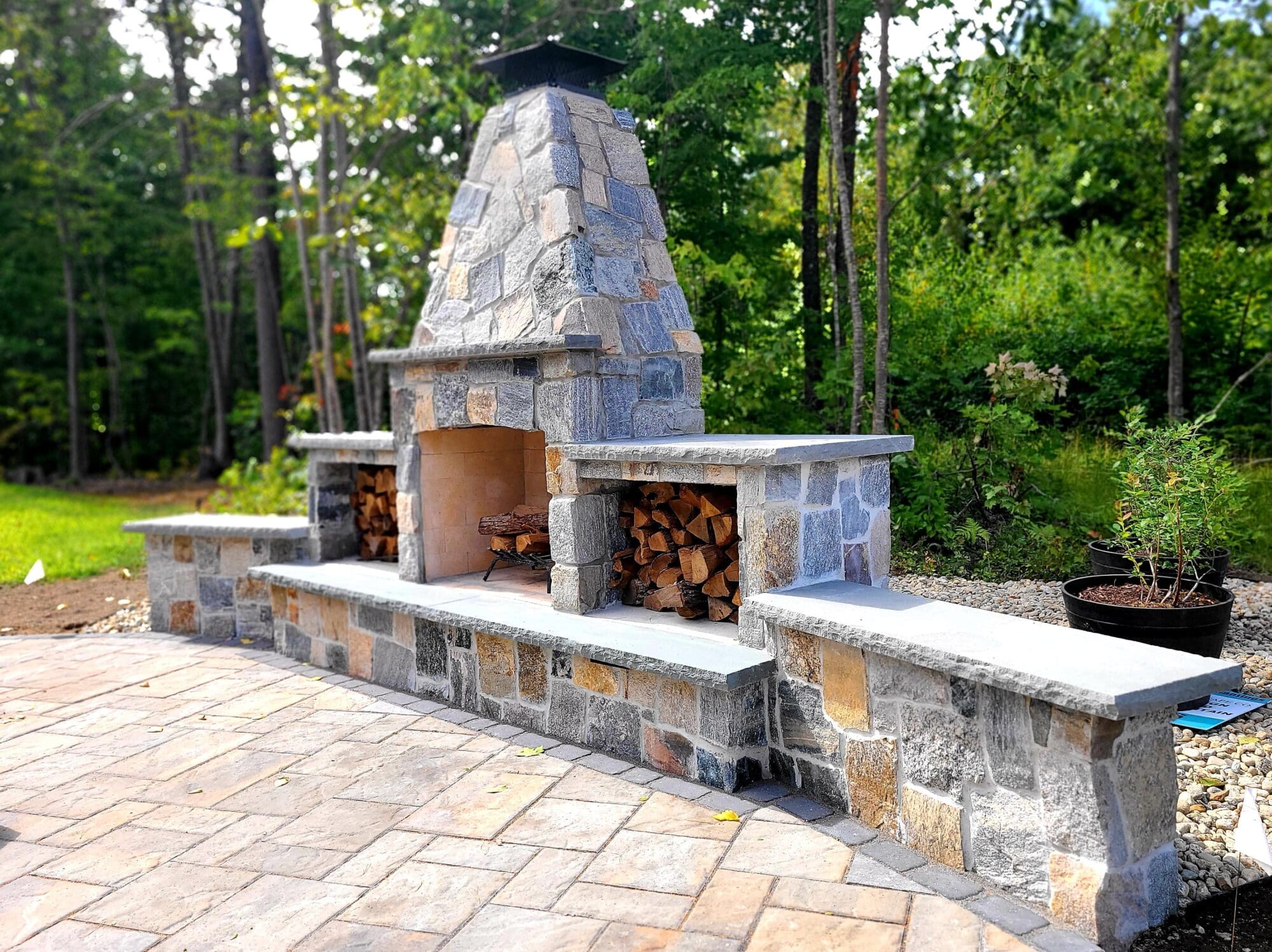 Masonry fireplace made by Modena NH - hardscapes brookline nh
