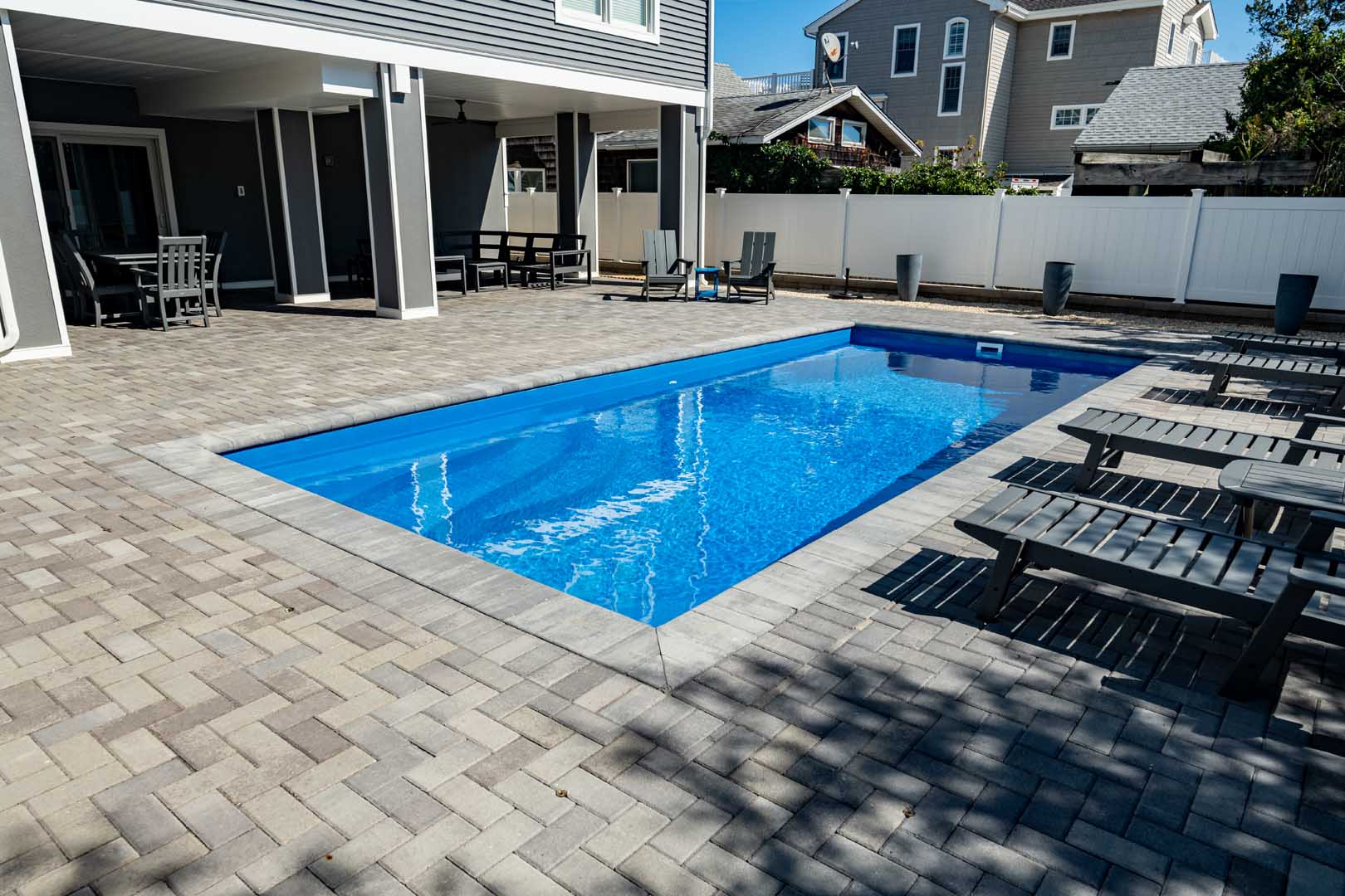 Empire Ocean Blue Swimming Pool by Modena NH - fiberglass pools bedford nh